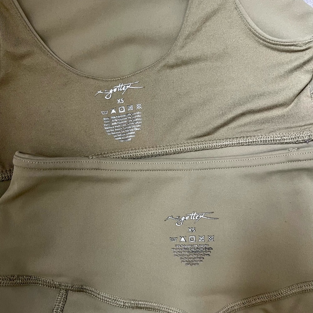 Matching Workout Set - Picture 2 of 2